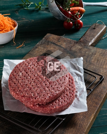 Hamburger di bovino adulto 95% carne microforato - gr 220